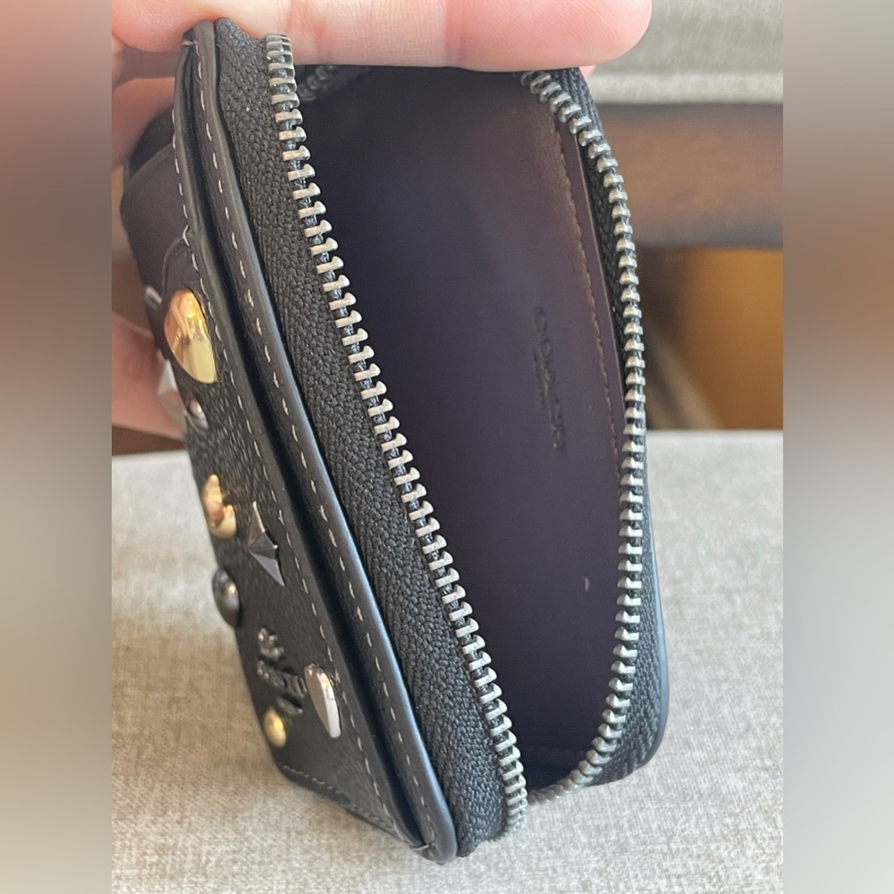 NWT！COACH Zip Card Case With Rivets（COACH CCO21）fast shipping - Picture 4 of 5
